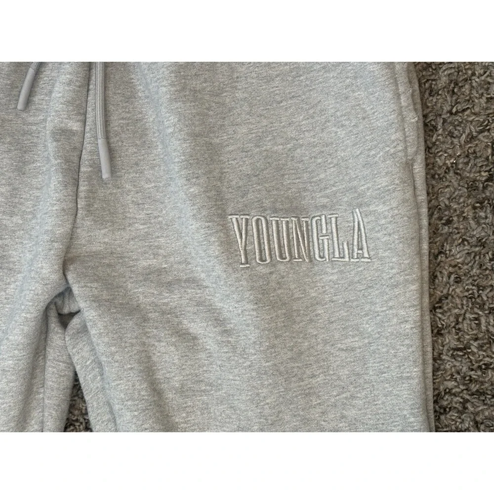 Young LA Sweatpants Women's Medium Gray Drawstring Pockets Flared Distressed